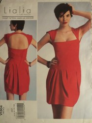 1304 VOGUE LIALIA STRAPPY PULLOVER PLEAT DRESS PATTERN 12-20 UNCUT